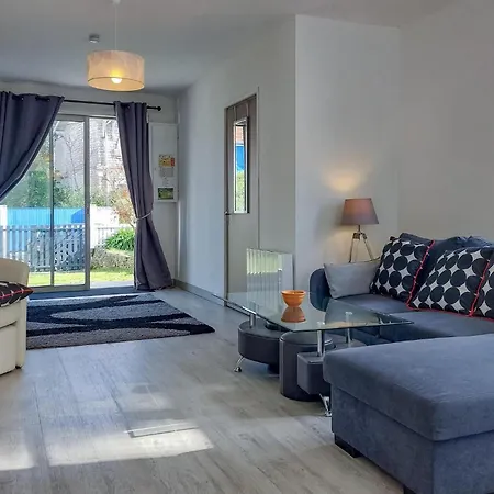 4 Bedroom Amazing Home In Royan